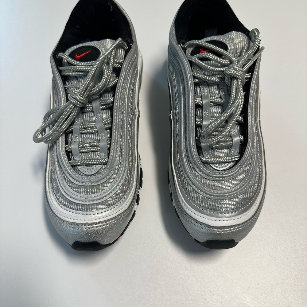 Nike Air Max 97 OG
Silver Bullet (2022) (Women's) Size 6.5